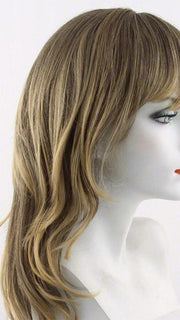 24BT18 | Butterscotch Creme Blonde swirled with Dark Ash Blonde