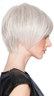 Angled Cut by Hairdo | Color R56/60