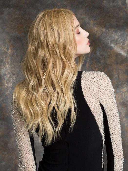 The monofilament top provides the look of your own hair growth, creates natural volume