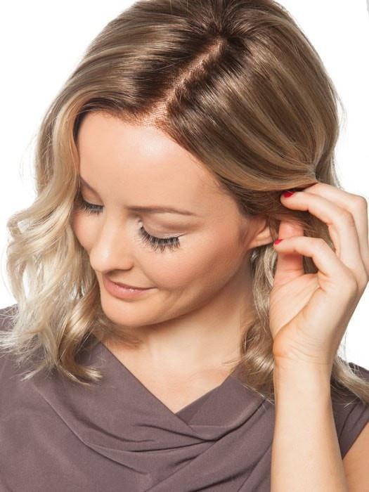 Smart Lace™ Front Wig: Ready-to-wear, hand-tied lace front is sheer, smooth and soft. It mimics a natural hairline, allowing you to style hair off the face