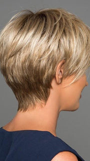 Tapered neckline with longer layers on top | Color: 12FS8