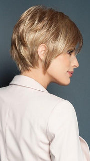 Textured layers add shape and style to the back | Color: R14/25