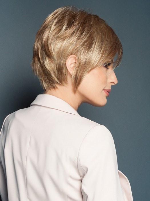 Textured layers add shape and style to the back | Color: R14/25