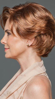 Layers can be combed back and provide coverage | Color: GL29-31
