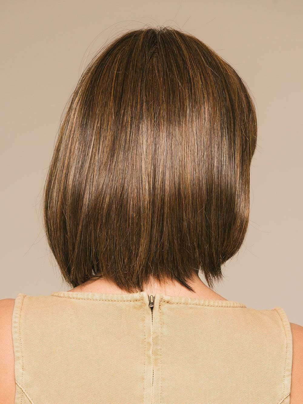 CLASSIC CUT by RAQUEL WELCH in RL5/27 GINGER BROWN | Warm Medium Brown Evenly Blended with Medium Golden Blonde
