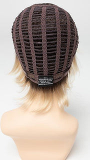 Open weft machine back providing superior ventilation