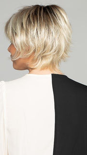 22-1001-R8 | Ash Blonde base blended with Platinum Blonde Highlights and Chestnut Brown Roots