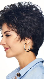 INSTINCT by Gabor in G2+ LICORICE MIST | Dimensional black slightly lighter at the front and slightly darker at the nape