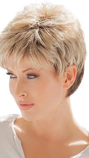 Textured root with disconnected, point-cut layers and a smooth nape