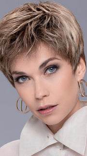 COOL by ELLEN WILLE in LIGHT BERNSTEIN ROOTED | Light Auburn, Light Honey Blonde, and Light Reddish Brown blend and Dark Roots