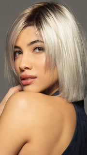 SILVERSUNRT8 | ICED BLONDE WITH SOFT SAND & GOLDEN BROWN ROOTS