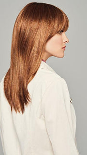 A sleek and straight style with a trending full fringe