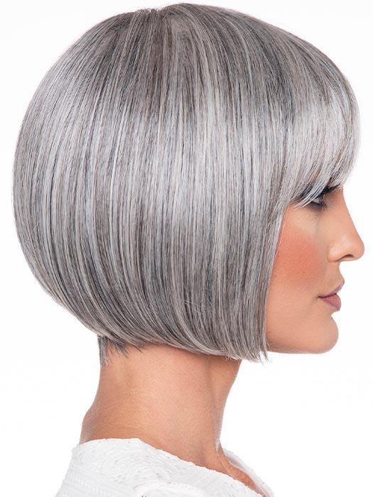 Tandi Wig by Envy offers an exquisite take on this style, with her strong, clean lines and eyebrow-skimming fringe
