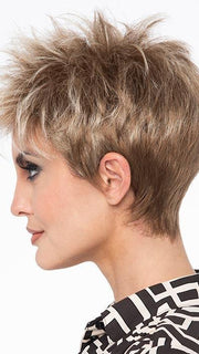 Short, defined layers combine forces for a look that is both charming and elegant.
