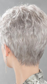 While the mono crown provides lift and a natural hair growth pattern