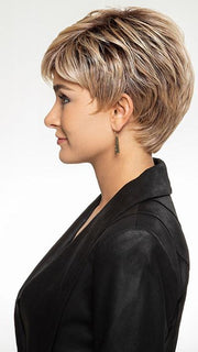 The razor-cut sides and tapered neck make this a cool and easy choice