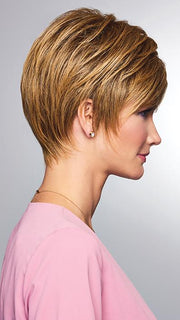 Light and airy pieces give this style a carefree feel