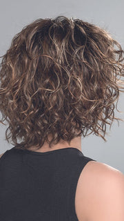 NUT MULTI SHADED 830.26.27 | Medium Brown base with Light Golden Blonde highlights and Light Auburn lowlights