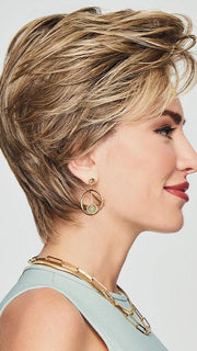 A cropped style with gentle waves