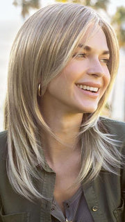 REED by Amore in ICE-BLOND | Ashy Blonde Base with White Gold Tips with Highlights Around Face
