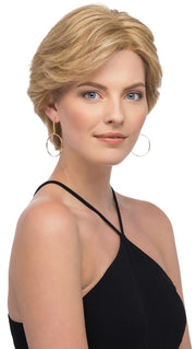 SABRINA by ESTETICA in R14/26H | Dark Blonde w/Golden Blonde Highlights