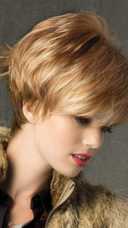 IVY by Noriko in NUTMEG R | Rooted Dark Honey Brown Base with Strawberry Blonde Highlights