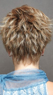 NUTMEG R | Rooted Dark Honey Brown Base with Strawberry Blonde Highlights