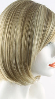 Color Creamy-Toffee R = Rooted Dark with Light Platinum Blonde and Light Honey Blonde 50/50 blend