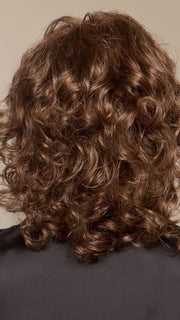 Color R9F26 Mocha Foil (Warm, Medium Brown with Gold highlights around the face)