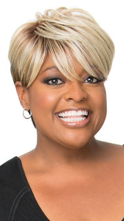 Color 3T/4/613 | Smooth & Chic by Sherri Shepherd
