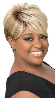 Color 3T/4/613 | Smooth & Chic by Sherri Shepherd