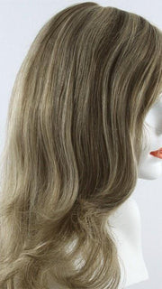 9 Tones | A unique blend of 9 warm tones in the blonde & brown family