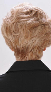 The long crown layers blend in with the layers at the neckline | Color:10/16