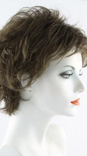 14HL08 Honey Blonde with Light Chestnut Brown Highlights